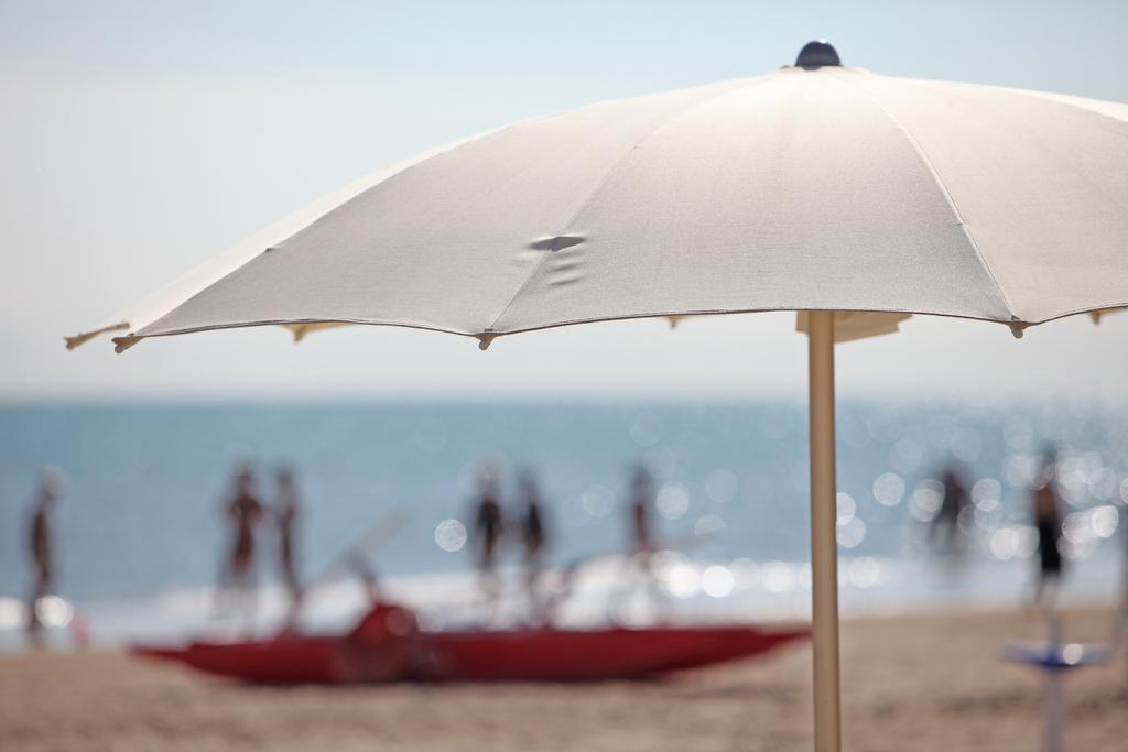 Hotel Casablanca Rimini Bagian luar foto