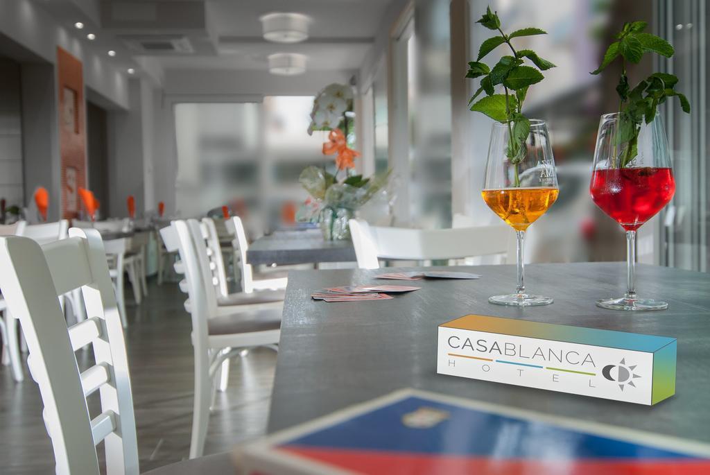 Hotel Casablanca Rimini Bagian luar foto